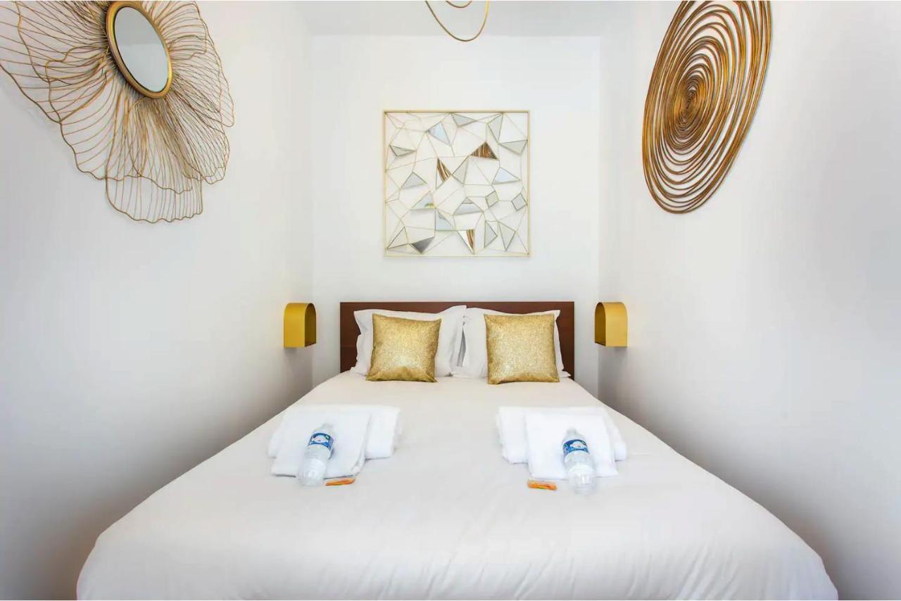 Apartament Cmg Place De Clichy - Metro Europe Paryż Zewnętrze zdjęcie